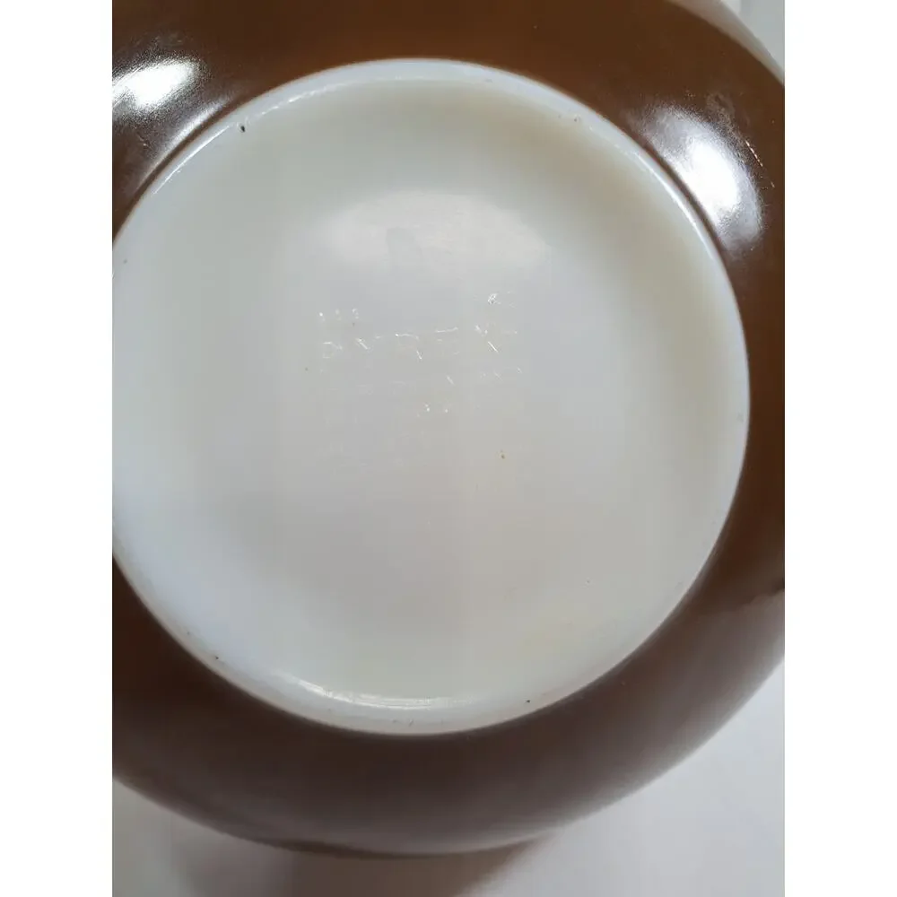 Pyrex 1970s good